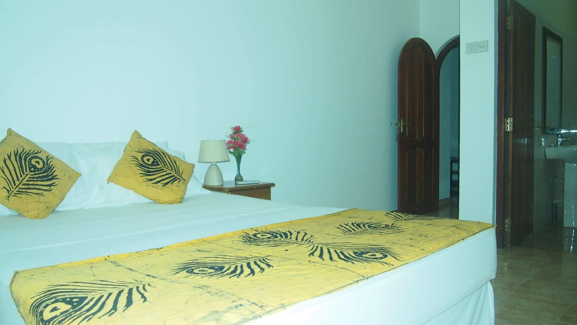 Manik Villa Bentota Bagian luar foto